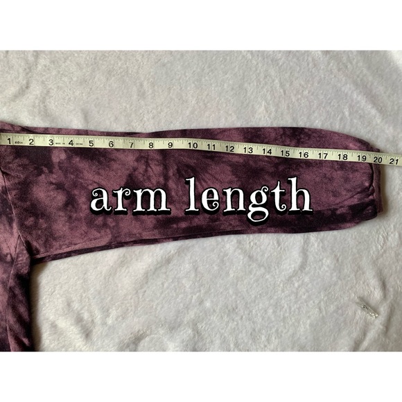 Cropped Top & Joggers Matching Set | Size Small | Shades of Purple 💜🖤 - Picture 5 of 15